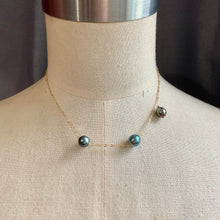 Load image into Gallery viewer, Asymmetrical AAA Tahitian Pearl Necklace 14kGF