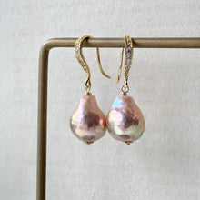 Load image into Gallery viewer, Pink Rainbow Edison Pearl Earrings Gold