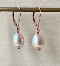 Load image into Gallery viewer, White (Pink Lustre) Freshwater Pearls 14kRGF