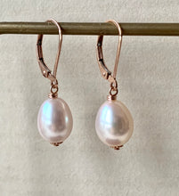 Load image into Gallery viewer, White (Pink Lustre) Freshwater Pearls 14kRGF