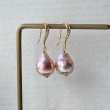 Load image into Gallery viewer, Pink Rainbow Edison Pearl Earrings Gold