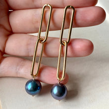 Load image into Gallery viewer, Peacock Pearls on Statement Textured Gold Links