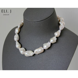 [Pre-Order] Statement Ivory Baroque Pearl Necklace (with a twist!)