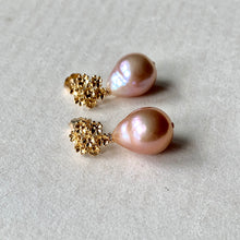 Load image into Gallery viewer, Peach Edison Pearl Drops on Bouquet of Flowers Studs