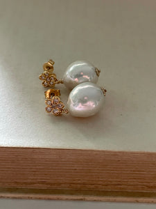 Daisy & Ivory Pearls