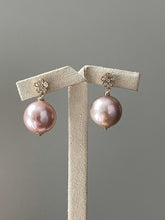 Load image into Gallery viewer, Large Blush-Peach Round Edison Pearls on Daisy Studs 14kGF