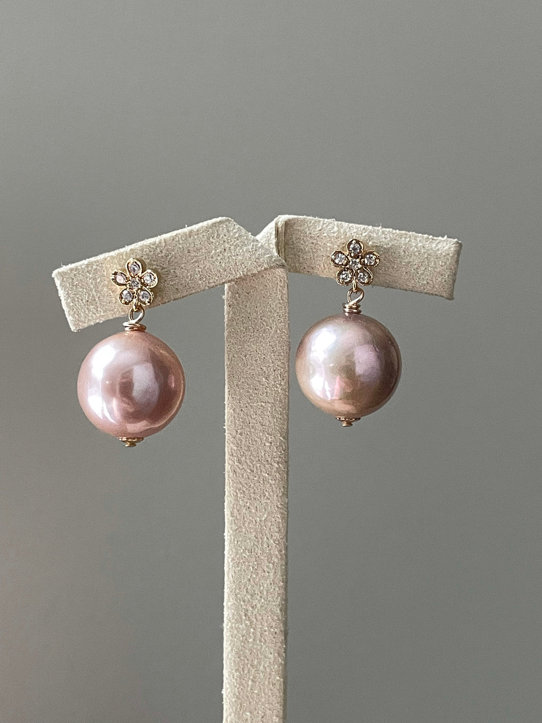 Large Blush-Peach Round Edison Pearls on Daisy Studs 14kGF