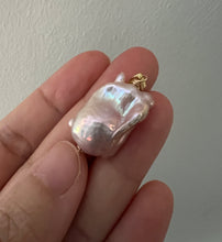Load image into Gallery viewer, Peach-Pink Rainbow Baroque Pearl Pendant