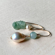 Load image into Gallery viewer, Icy Jade Pixiu &amp; Pearls