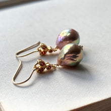 Load image into Gallery viewer, Unicorn Rainbow Lustre Edison Pearls &amp; Bee 14kGF
