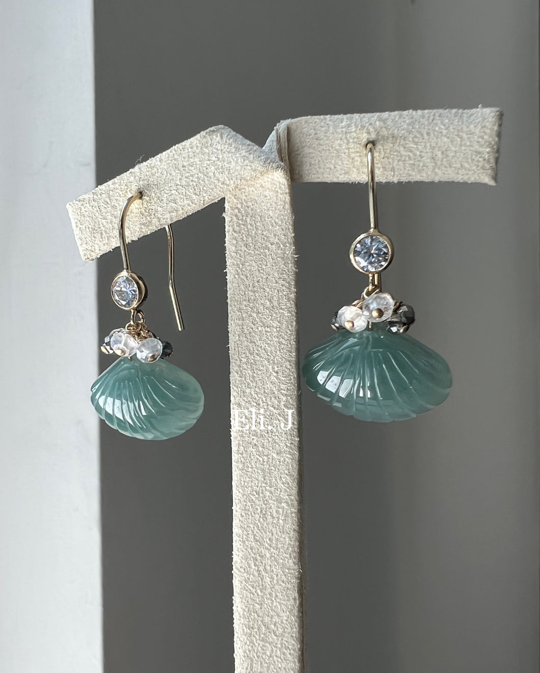 Exclusive Jade Shells, B&W gemstones 14kGF Earrings