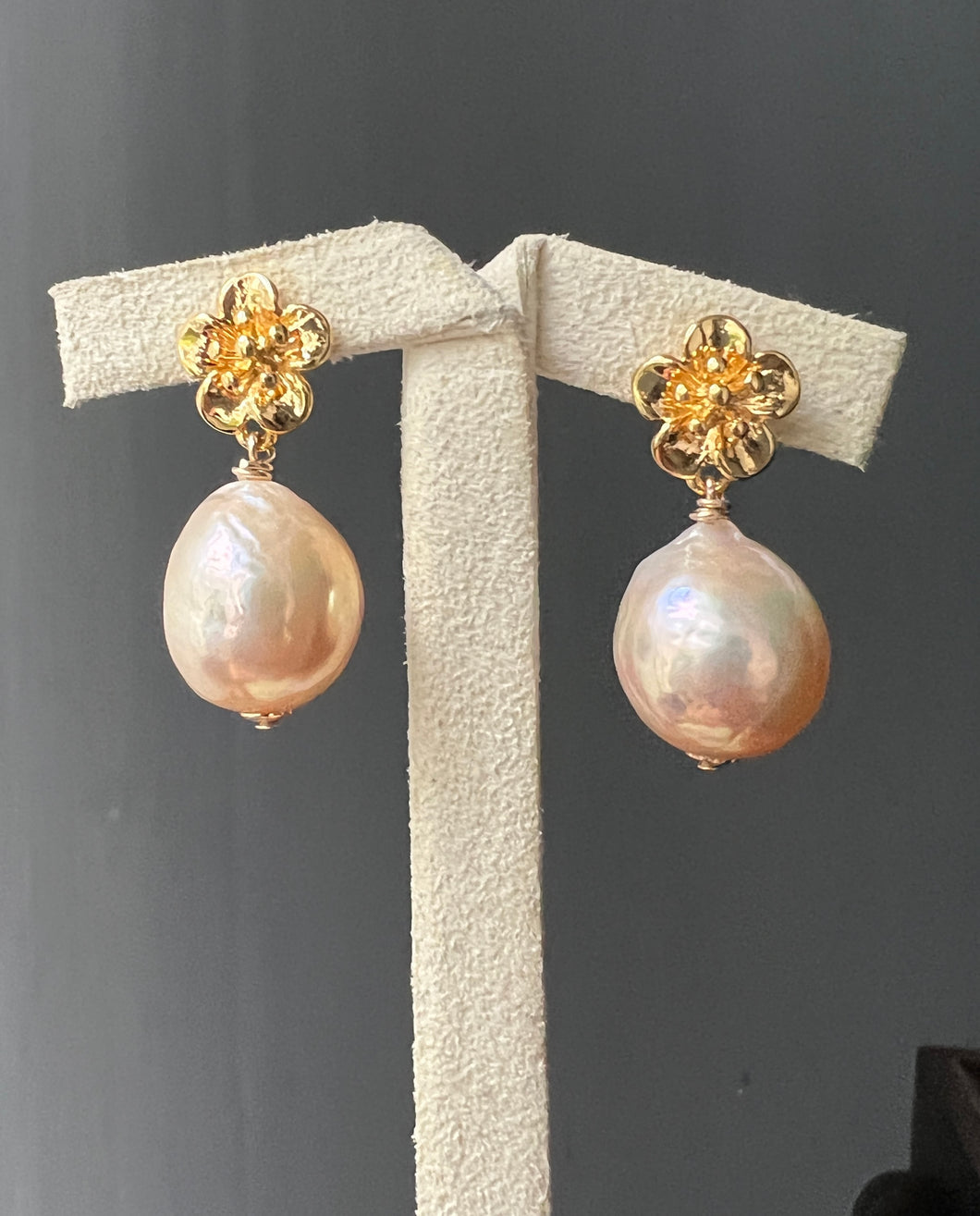 Peach Edison Pearls Sakura Earrings