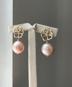 Large Peach Edison Pearls on Open-Flower Studs