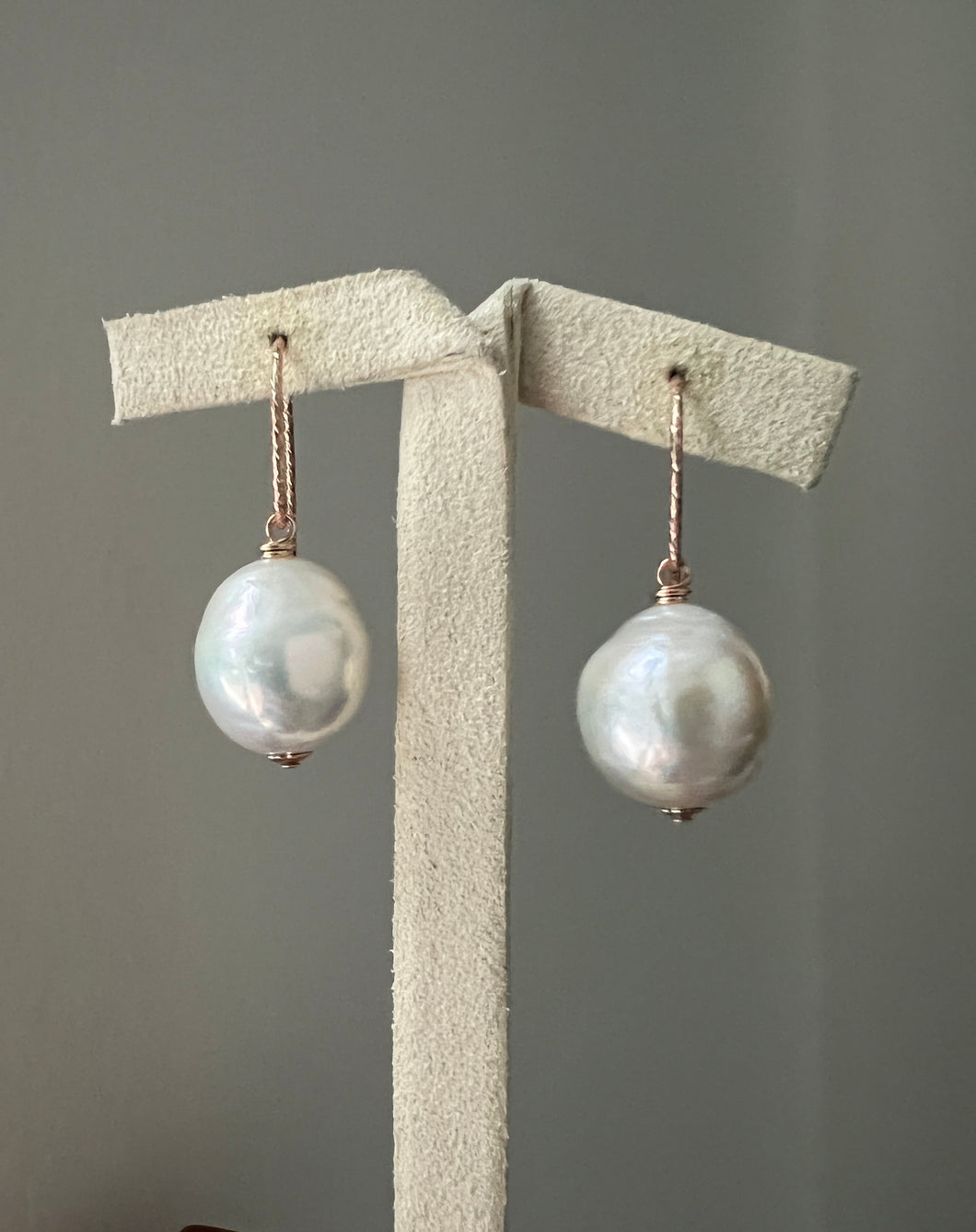 Large Ivory Pearls 14kRGF