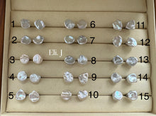 Load image into Gallery viewer, Ivory Keshi Pearl Earring Studs