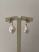 Load image into Gallery viewer, Drop Ivory Pink Pearls on Rose Gold Ribbon Studs