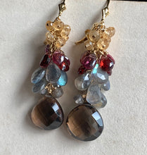 Load image into Gallery viewer, Gion Nights Earrings