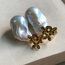 Load image into Gallery viewer, AAA Large White Baroque Pearls